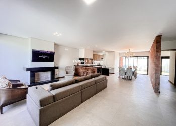 Sobrado com 227m², 4 dormitórios, 4 suítes, 2 vagas, Blue em Xangri-lá
