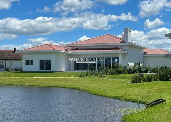 Casa Condominio com 451m², 5 dormitórios, 5 suítes, 2 vagas, Green Village Golf Club em Xangri-lá