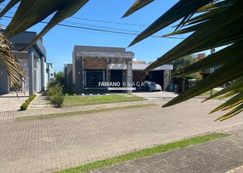Casa Condominio com 196m², 4 dormitórios, 4 suítes, 2 vagas, Sea Coast em Xangri-lá