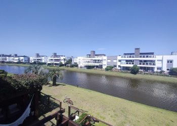 Apartamento com 118m², 2 dormitórios, 1 suíte, 2 vagas, Rossi Atlântida em Xangri-lá