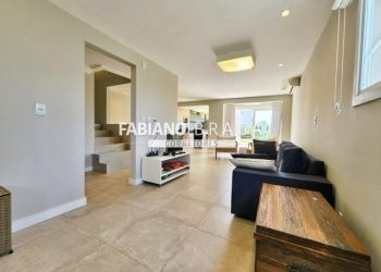 Sobrado com 114m², 3 dormitórios, 1 suíte, 2 vagas, Pateo Marbella em Xangri-lá