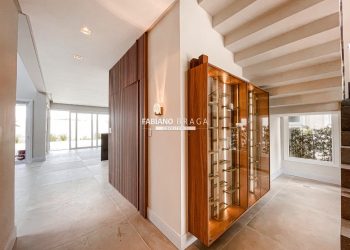 Sobrado com 269m², 5 dormitórios, 5 suítes, 2 vagas, Acqualina em Xangri-lá