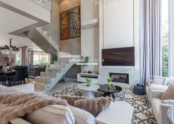 Sobrado com 281m², 5 dormitórios, 5 suítes, 2 vagas, Enseada Lagos em Xangri-lá