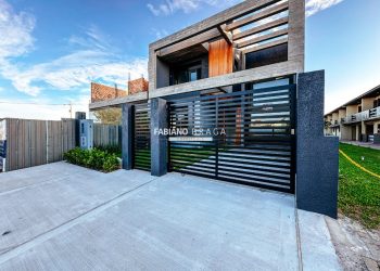 Casa com 149m², 4 dormitórios, 2 suítes, no bairro Rainha Do Mar em Xangri-Lá
