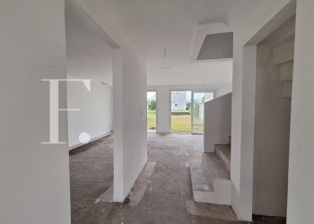 Casa Condominio com 114m², 3 dormitórios, 1 suíte, 2 vagas, Pateo Marbella em Xangri-lá