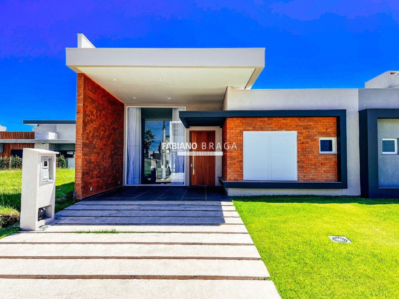 Casa Condominio com 151m², 3 dormitórios, 3 suítes, 2 vagas, Sunset em Xangri-lá