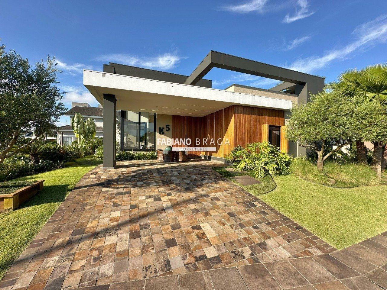 Casa Condominio com 273m², 4 dormitórios, 4 suítes, 2 vagas, Quintas do Lago em Xangri-lá