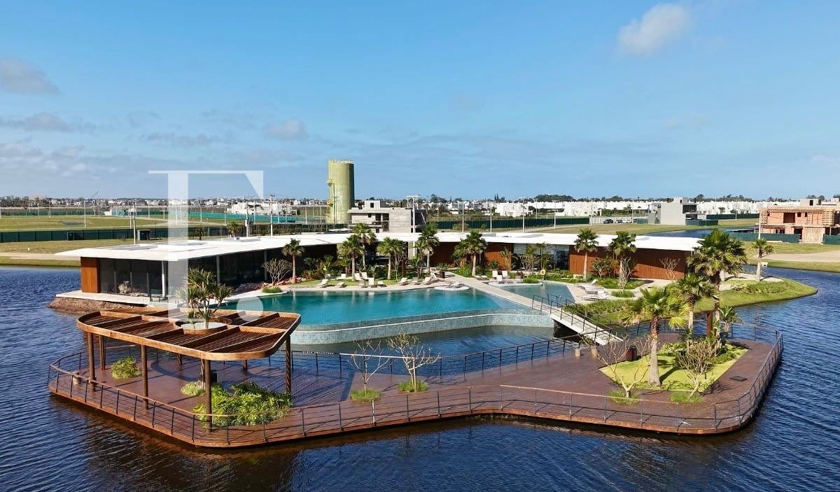 Terreno em Condomínio com 262m², Zen Concept Resort em Xangri-Lá