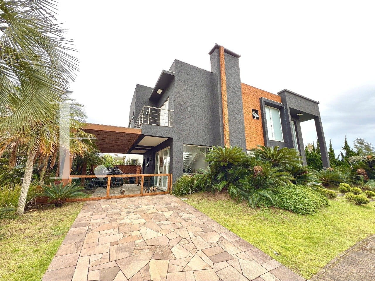 Sobrado com 260m², 4 dormitórios, 4 suítes, 2 vagas, Acqualina em Xangri-Lá