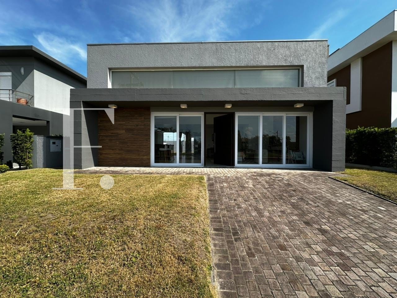 Casa Condomínio com 200m², 3 dormitórios, 3 suítes, 2 vagas, Quintas do Lago em Xangri-Lá