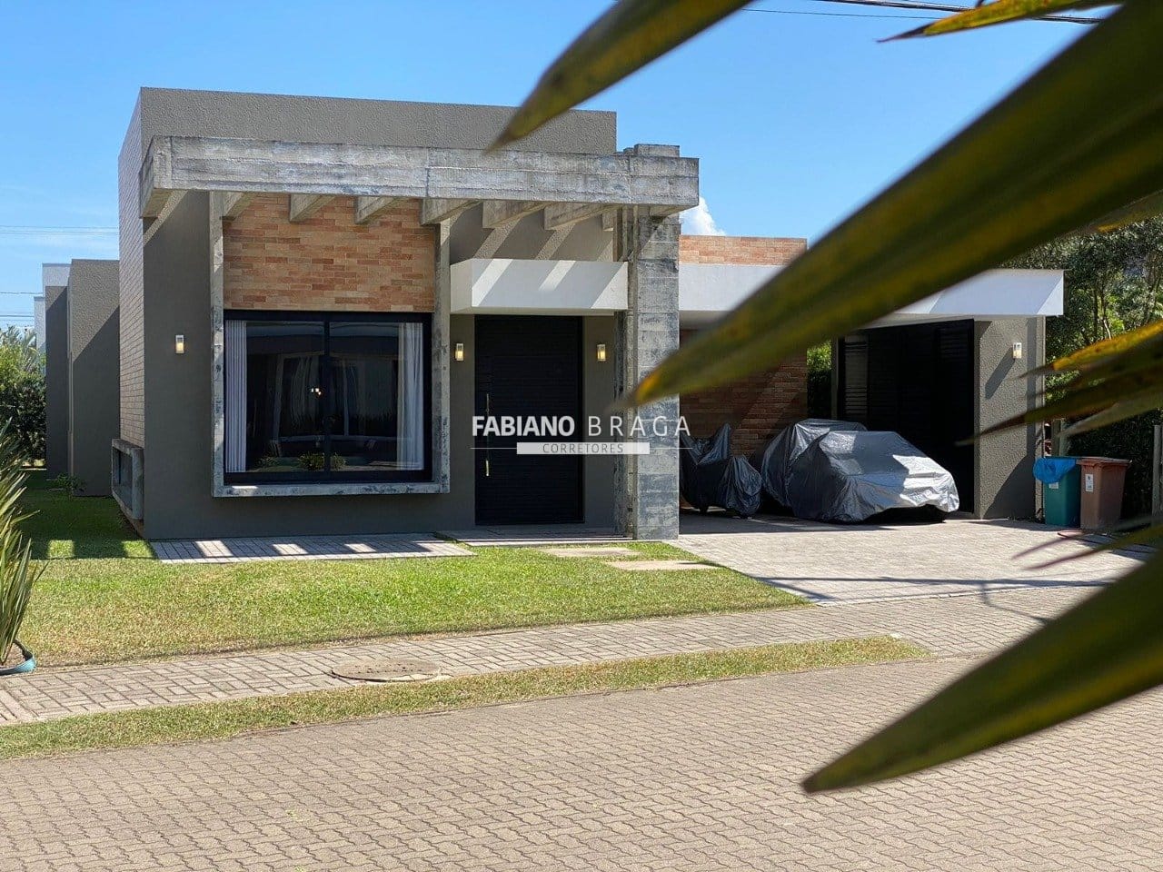 Casa Condomínio com 196m², 4 dormitórios, 4 suítes, 2 vagas, Sea Coast em Xangri-Lá