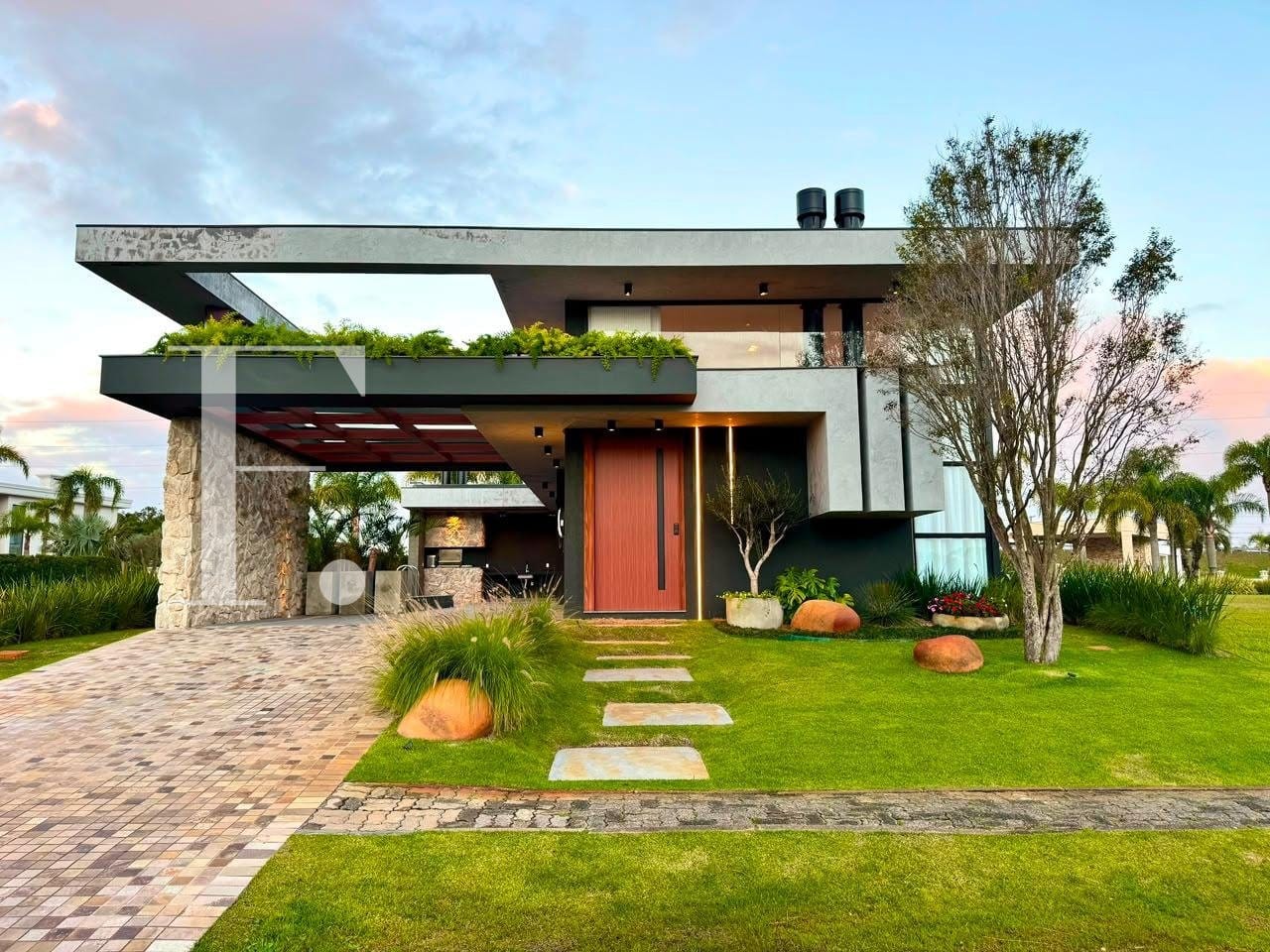 Casa Condomínio com 312m², 4 dormitórios, 4 suítes, 2 vagas, Capão Ilhas Resort em Capão da Canoa