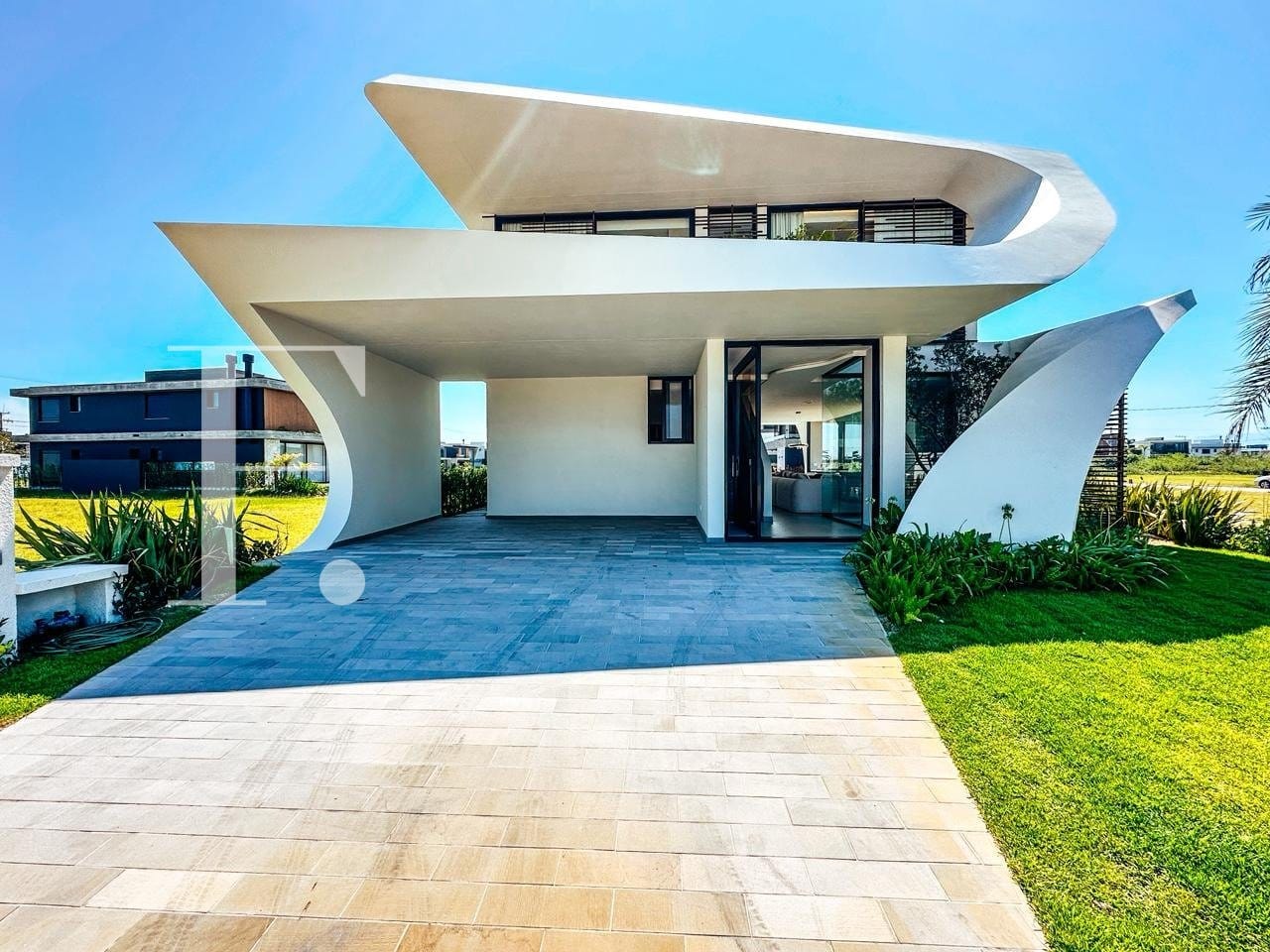 Sobrado com 412m², 5 dormitórios, 5 suítes, 2 vagas, Amare Home Resort em Xangri-Lá