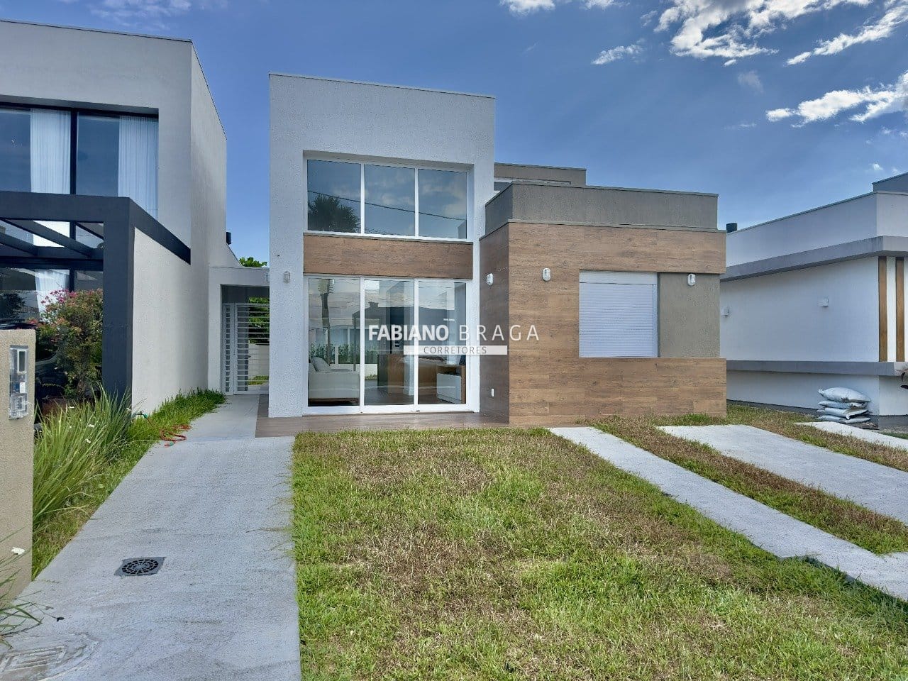 Casa Condomínio com 120m², 4 dormitórios, 4 suítes, 2 vagas, Blue em Xangri-Lá