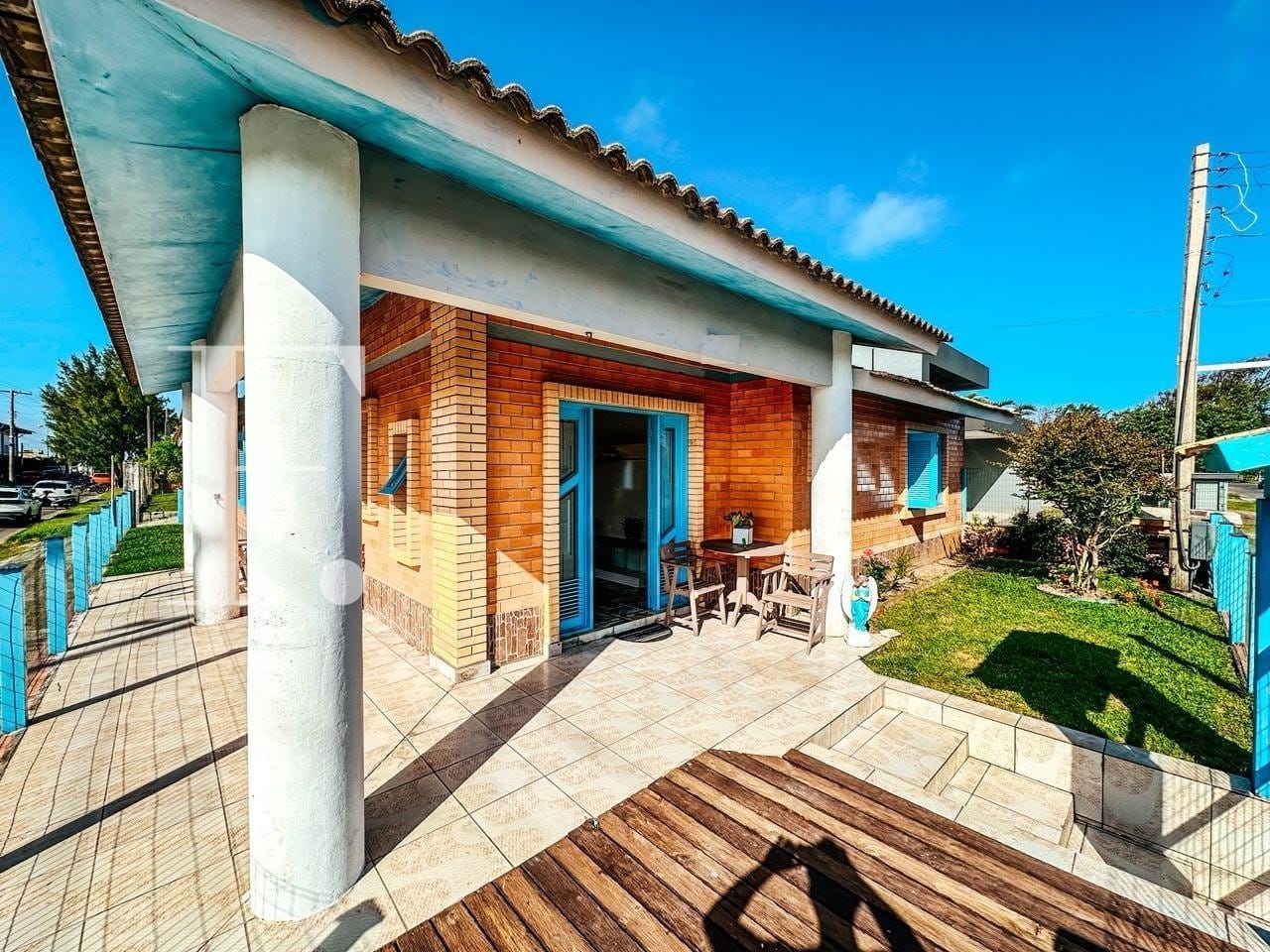 Casa com 230m², 4 dormitórios, 1 suíte, 3 vagas, no bairro Rainha do Mar em Xangri-Lá