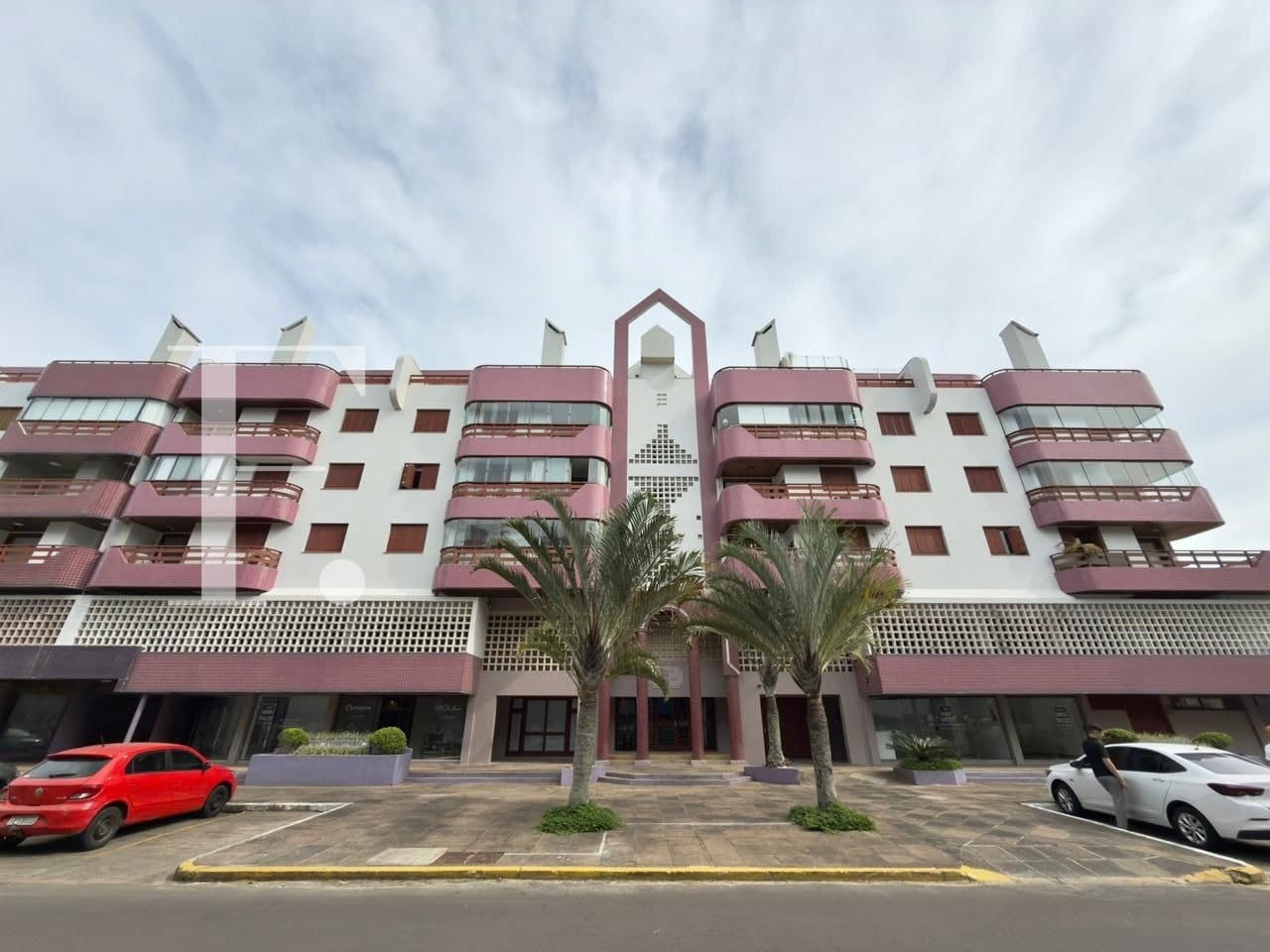 Apartamento com 78m², 2 dormitórios, 1 suíte, 1 vaga, Edifício Paço da Calçada em Xangri-Lá