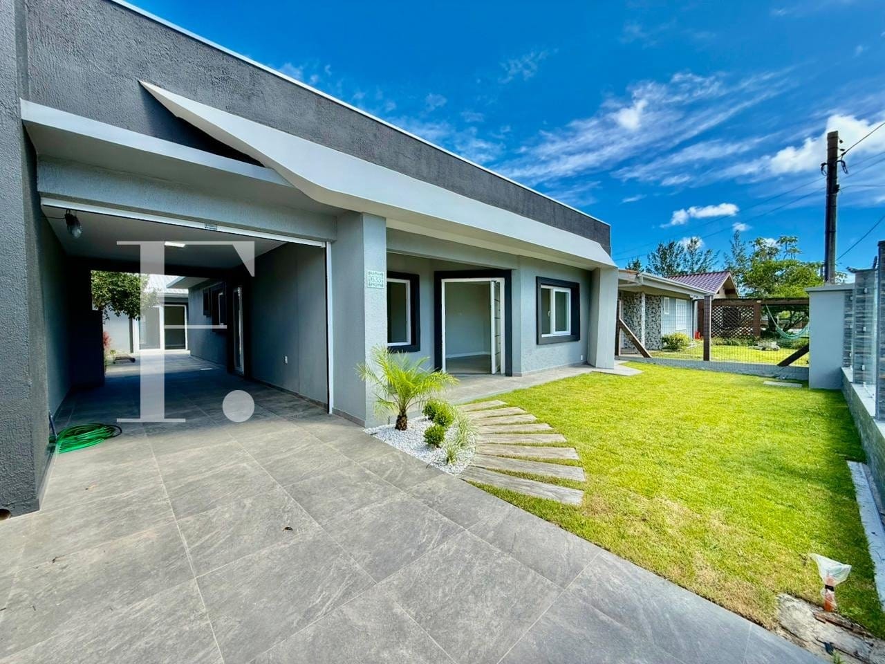 Casa com 200m², 4 dormitórios, 1 suíte, 2 vagas, no bairro Noiva do Mar em Xangri-Lá