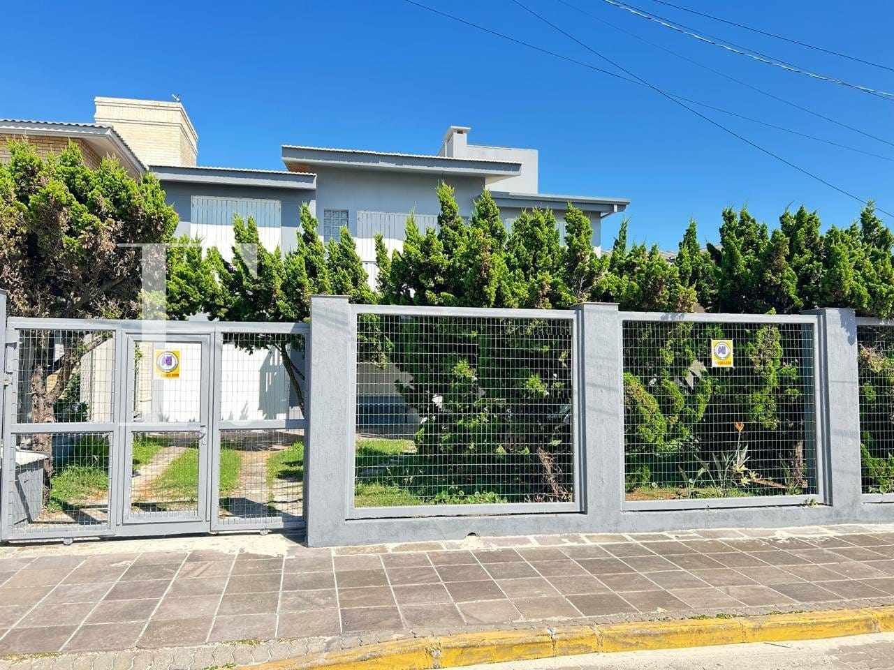 Casa com 186m², 4 dormitórios, 2 suítes, 2 vagas, no bairro Rainha do Mar em Xangri-Lá