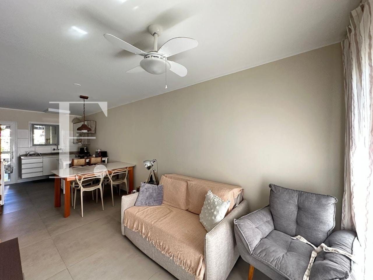 Casa Condomínio com 70m², 3 dormitórios, 1 suíte, 2 vagas, Casa Hermosa em Xangri-Lá