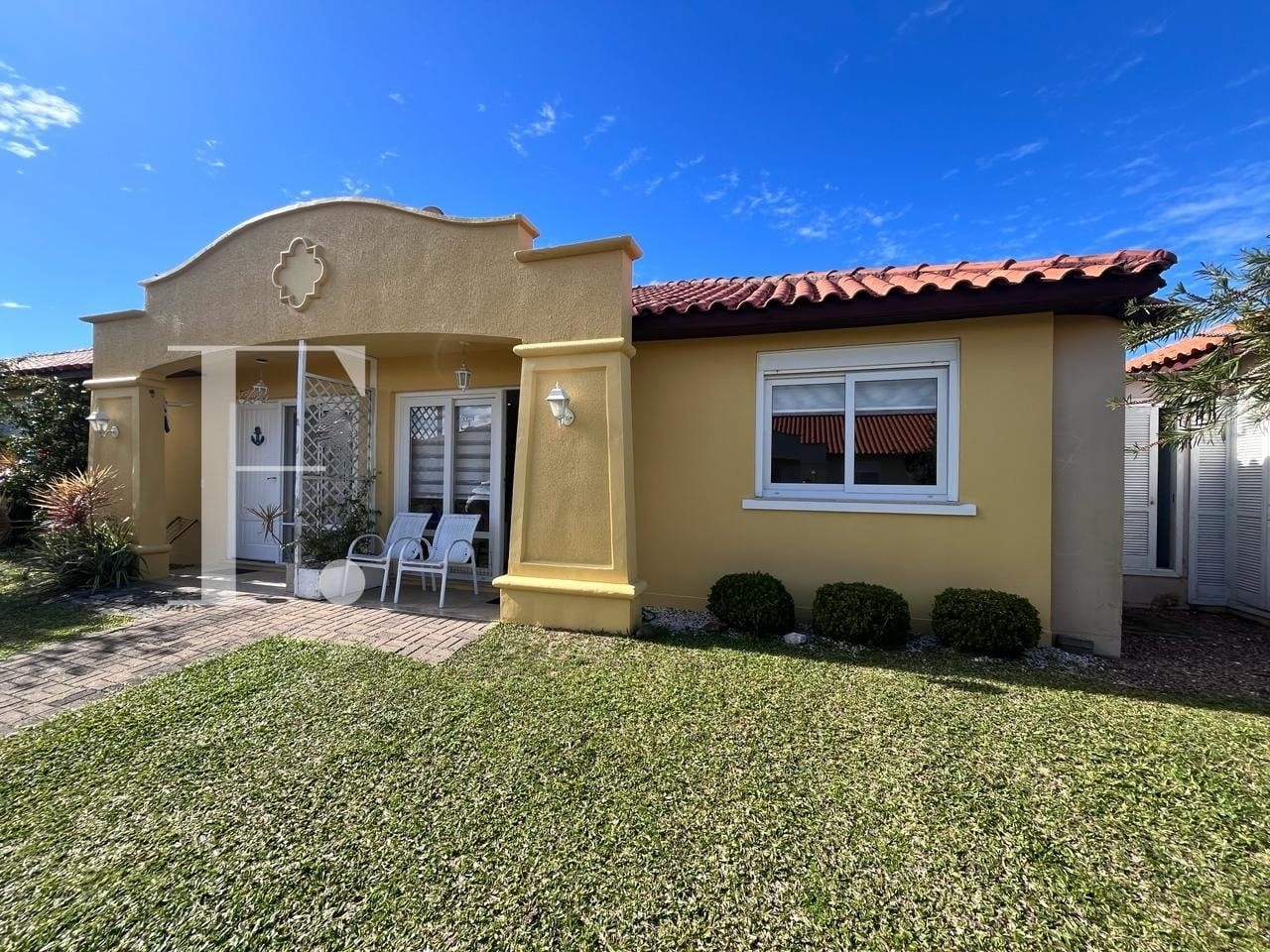 Casa Condomínio com 71m², 3 dormitórios, 1 suíte, 2 vagas, Casa Hermosa em Xangri-Lá