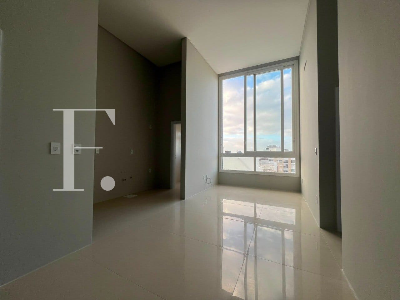 Apartamento com 63m², 2 dormitórios, 2 suítes, 1 vaga, Absoluto Palace em Capão da Canoa