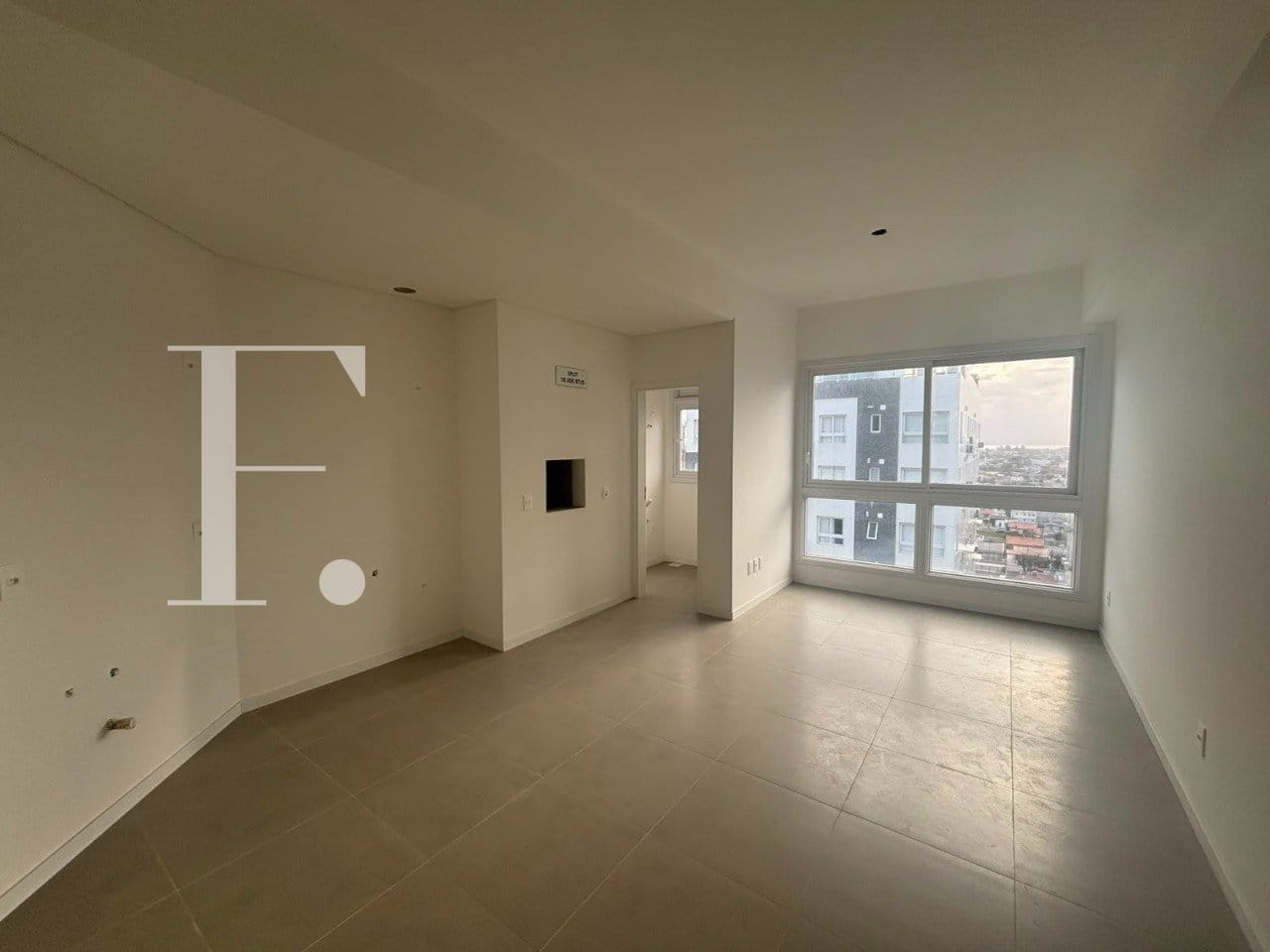 Apartamento com 55m², 2 dormitórios, 1 suíte, 1 vaga, Chateau Martina em Capão da Canoa