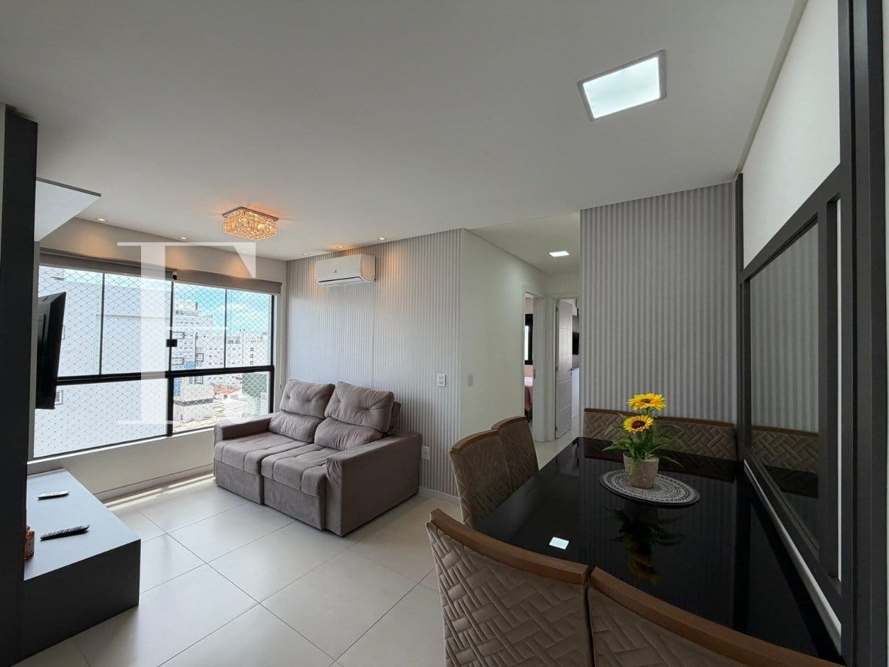 Apartamento com 52m², 2 dormitórios, 1 suíte, 1 vaga, Le Monde em Capão da Canoa