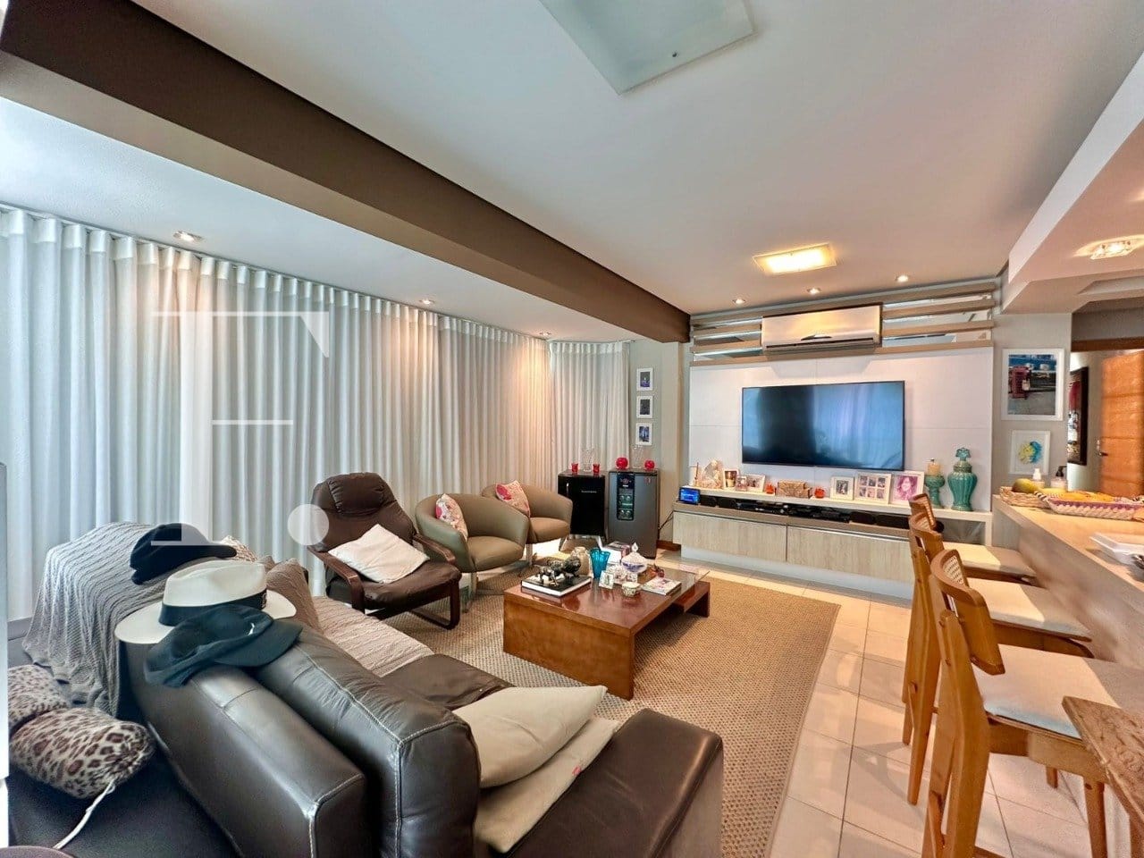 Apartamento com 103m², 3 dormitórios, 1 suíte, 1 vaga, Ricardo Pasquini em Capão da Canoa