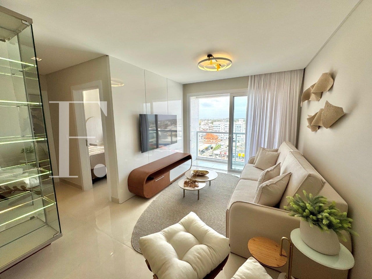 Apartamento com 70m², 2 dormitórios, 1 suíte, 2 vagas, Edifício Premium em Capão da Canoa
