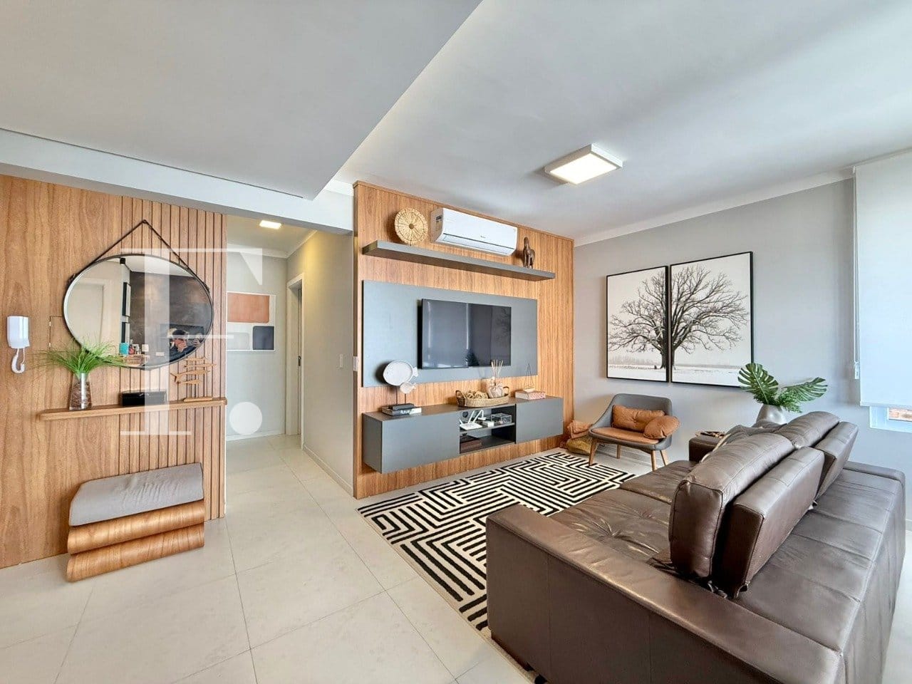 Apartamento com 76m², 2 dormitórios, 2 suítes, 1 vaga, La Rambla em Capão da Canoa