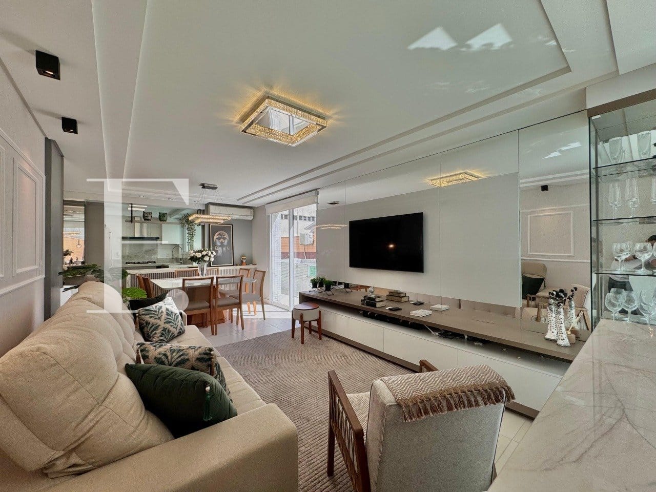 Apartamento com 157m², 3 dormitórios, 3 suítes, 2 vagas, Residencial Dubai em Capão da Canoa