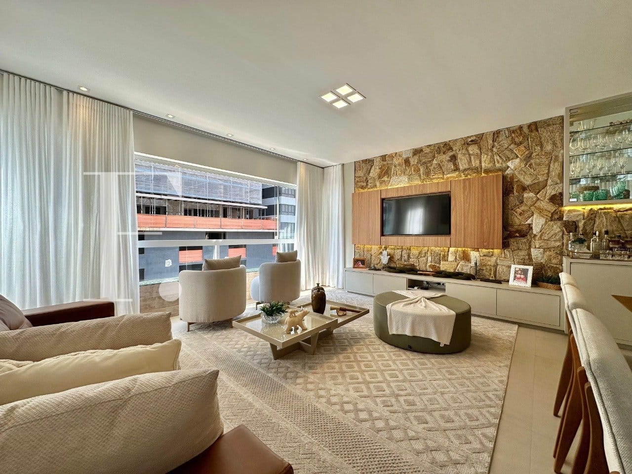 Apartamento com 117m², 3 dormitórios, 1 suíte, 2 vagas, Mar di Catania em Capão da Canoa