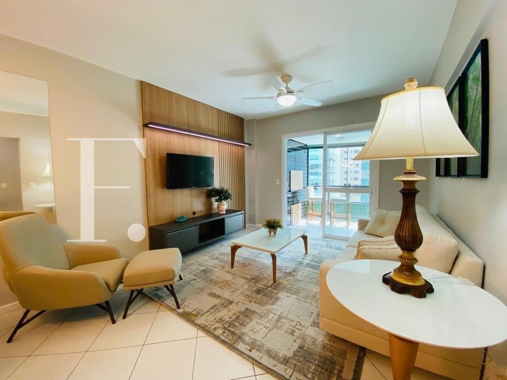 Apartamento com 91m², 2 dormitórios, 1 suíte, 1 vaga, Edifício Hannover em Capão da Canoa