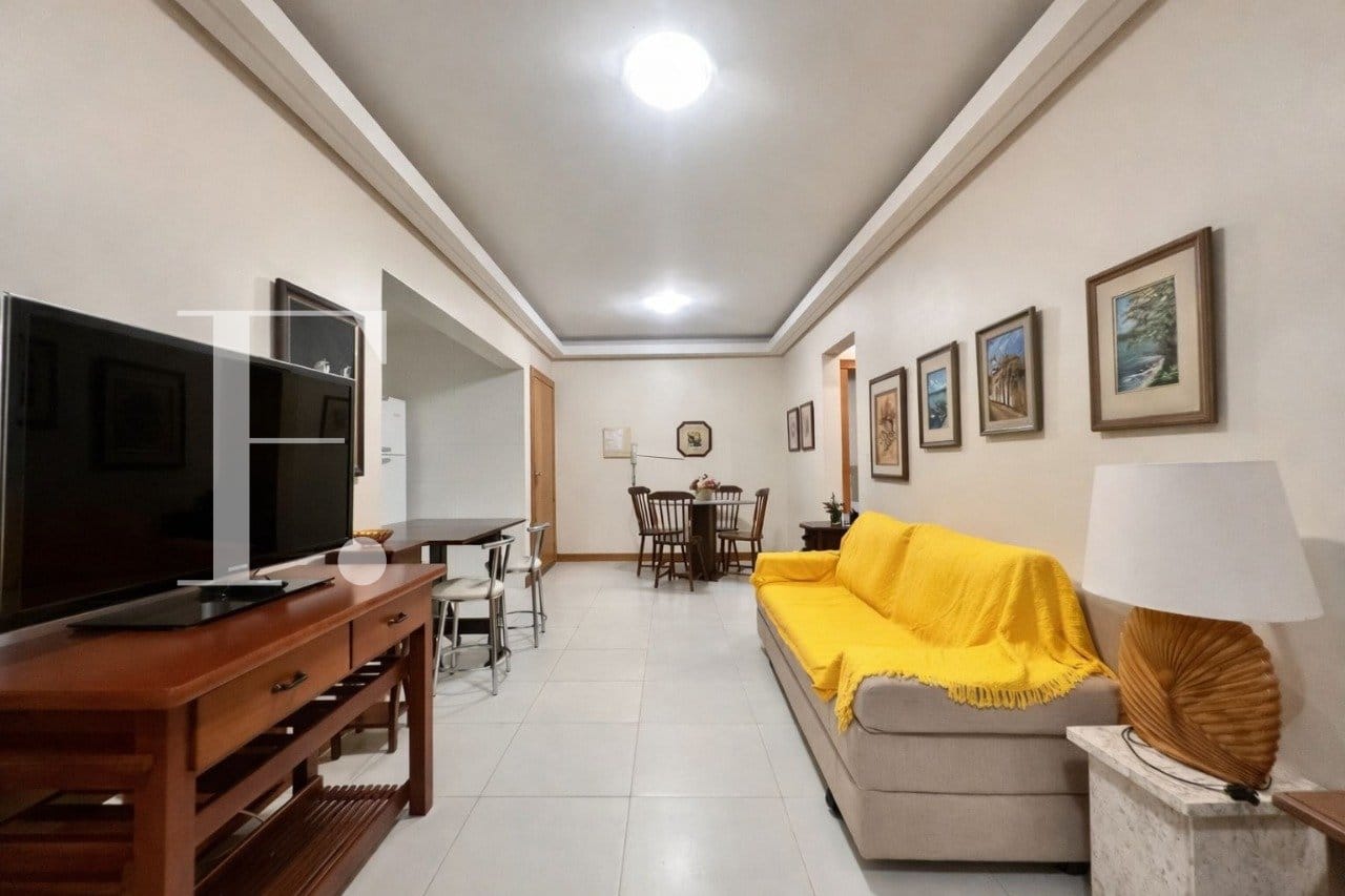 Apartamento com 93m², 2 dormitórios, 1 suíte, 1 vaga, Edifício Lenir Martinello em Capão da Canoa