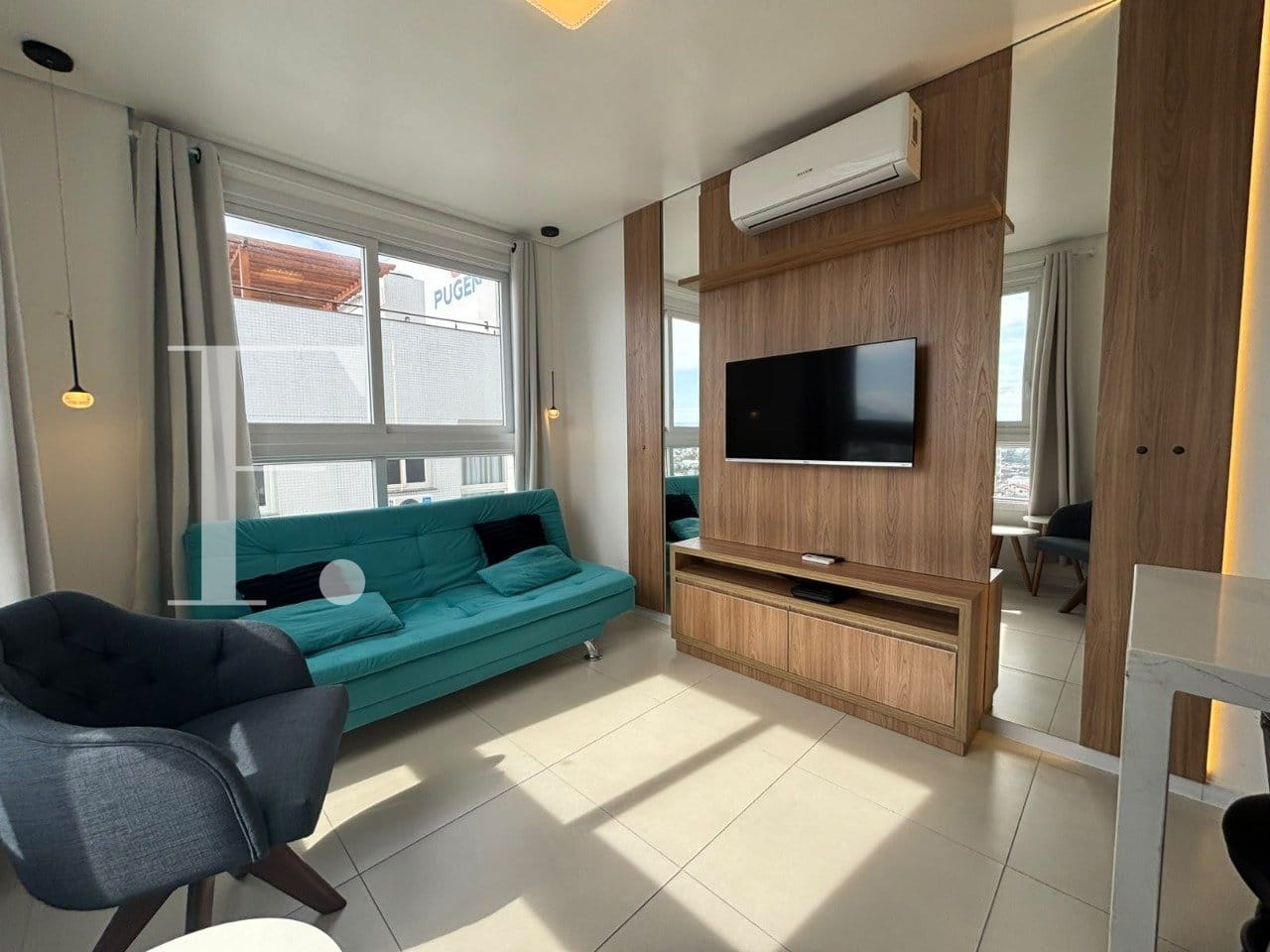Apartamento com 57m², 2 dormitórios, 1 suíte, 1 vaga, Edifício Verano em Capão da Canoa