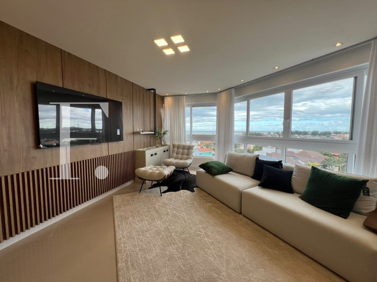 Apartamento com 187m², 4 dormitórios, 4 suítes, 2 vagas, Paris Club Residence em Capão da Canoa