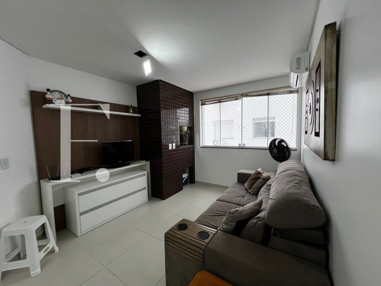 Apartamento com 60m², 2 dormitórios, 1 suíte, 1 vaga, Pirâmide Lovely em Capão da Canoa