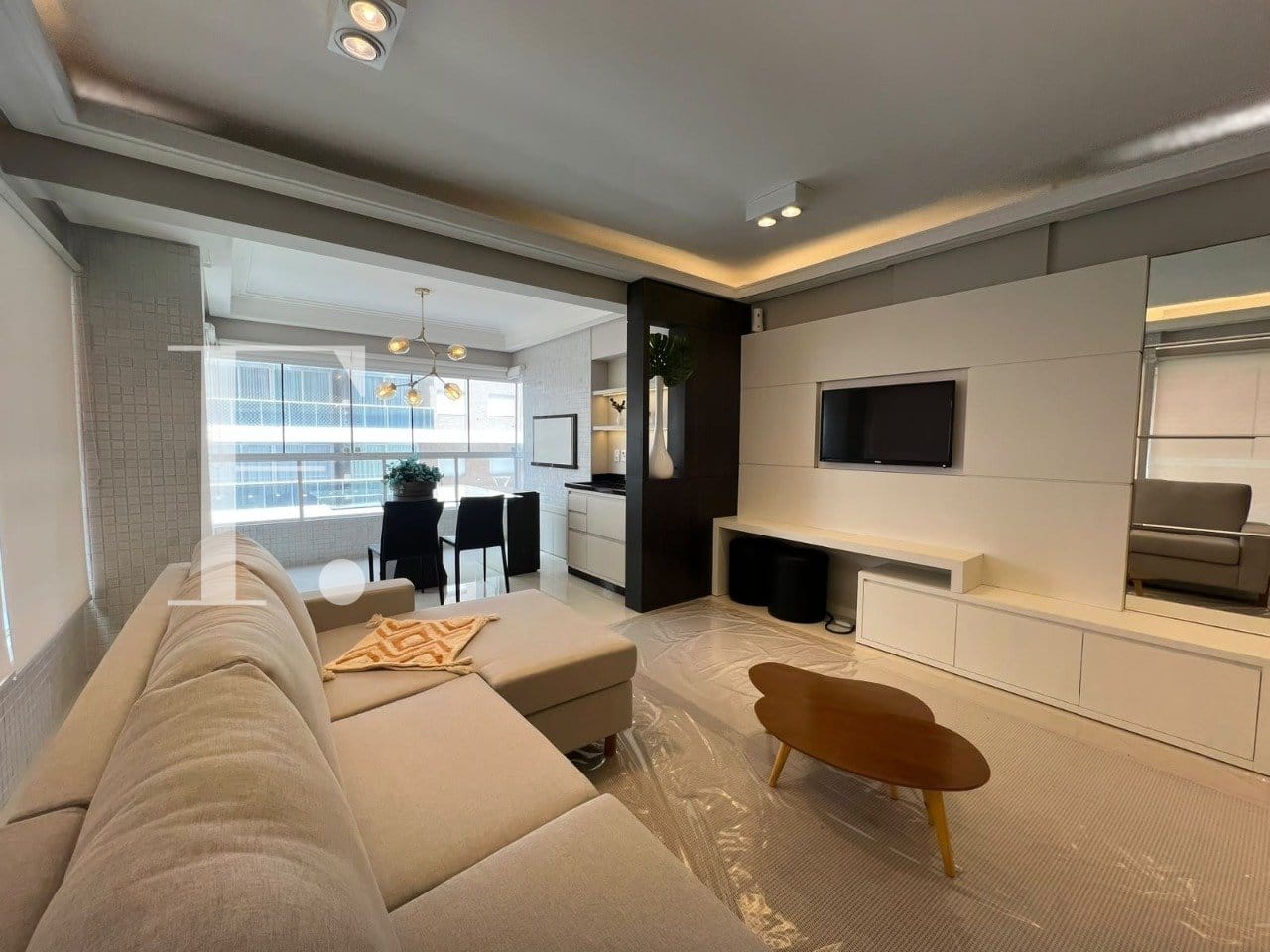 Apartamento com 109m², 3 dormitórios, 1 suíte, 2 vagas, Edifício Acquamarine em Capão da Canoa