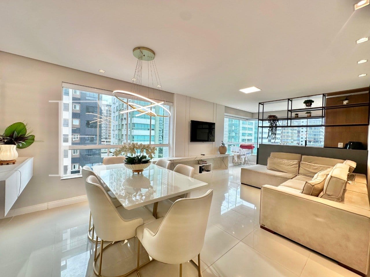 Apartamento com 120m², 3 dormitórios, 1 suíte, 1 vaga, Enzo Tower Two em Capão da Canoa