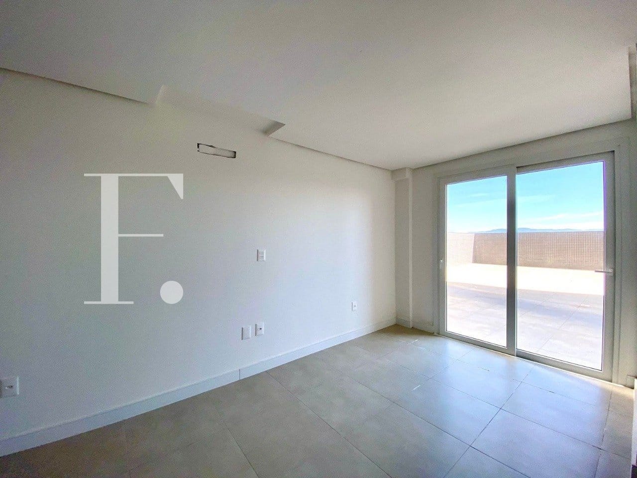 Apartamento com 173m², 2 dormitórios, 2 suítes, 1 vaga, Lisboa em Capão da Canoa