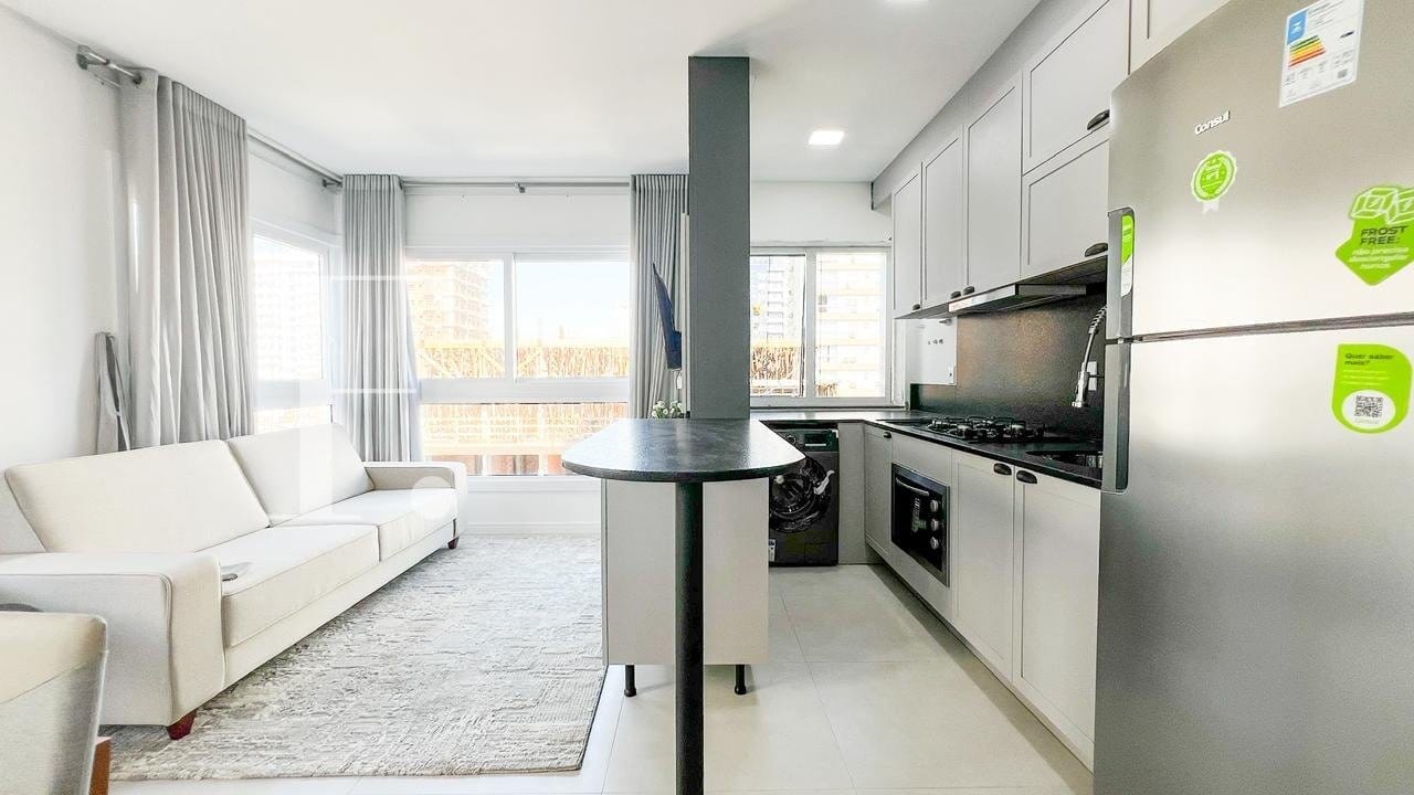 Apartamento com 61m², 2 dormitórios, 2 suítes, 1 vaga, Edifício Cartier em Capão da Canoa