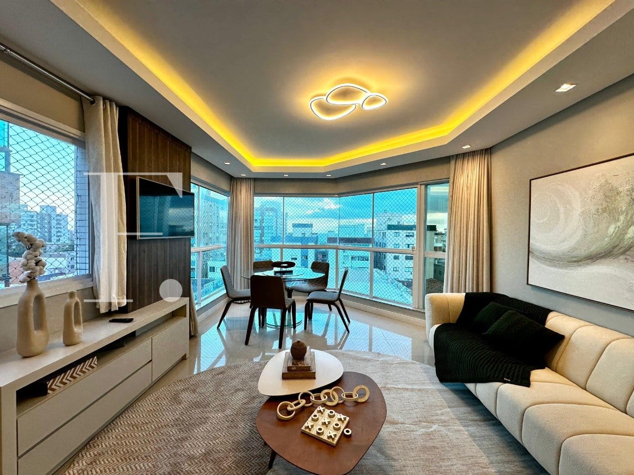 Apartamento com 105m², 3 dormitórios, 1 suíte, 1 vaga, Prime Square em Capão da Canoa
