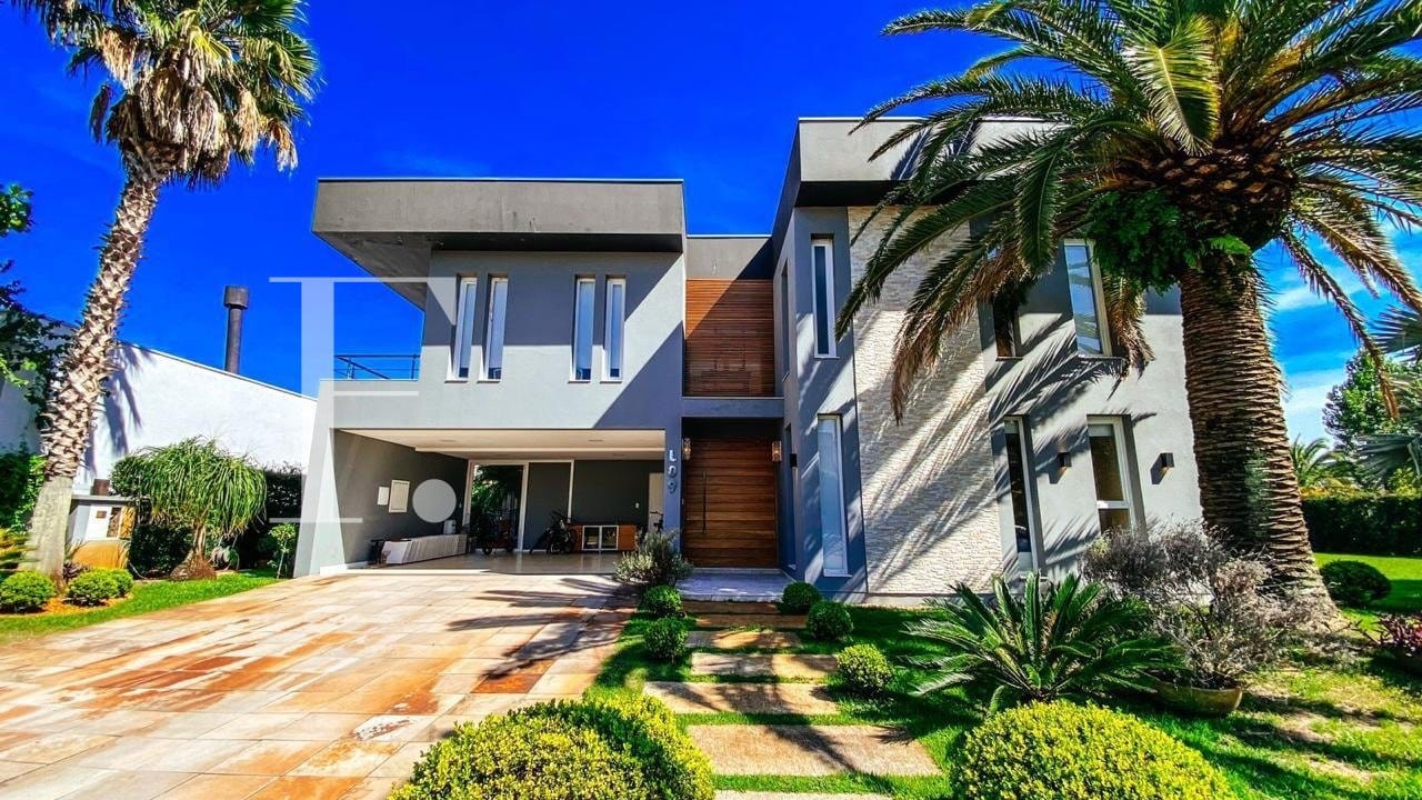 Sobrado com 413m², 5 dormitórios, 5 suítes, 2 vagas, Ventura Club em Xangri-Lá