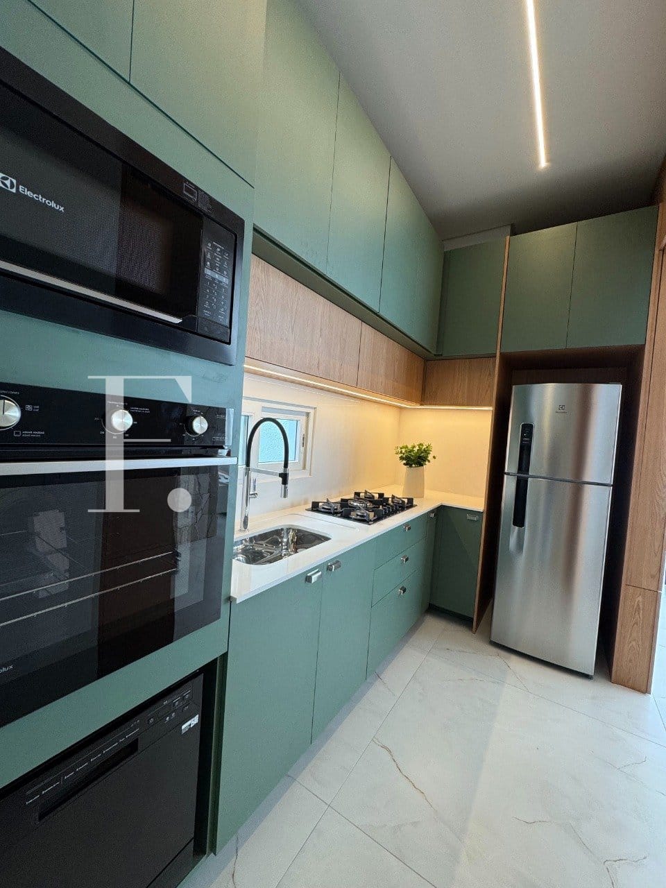 Apartamento com 175m², 4 dormitórios, 4 suítes, 2 vagas, Santé Beach Home em Capão da Canoa