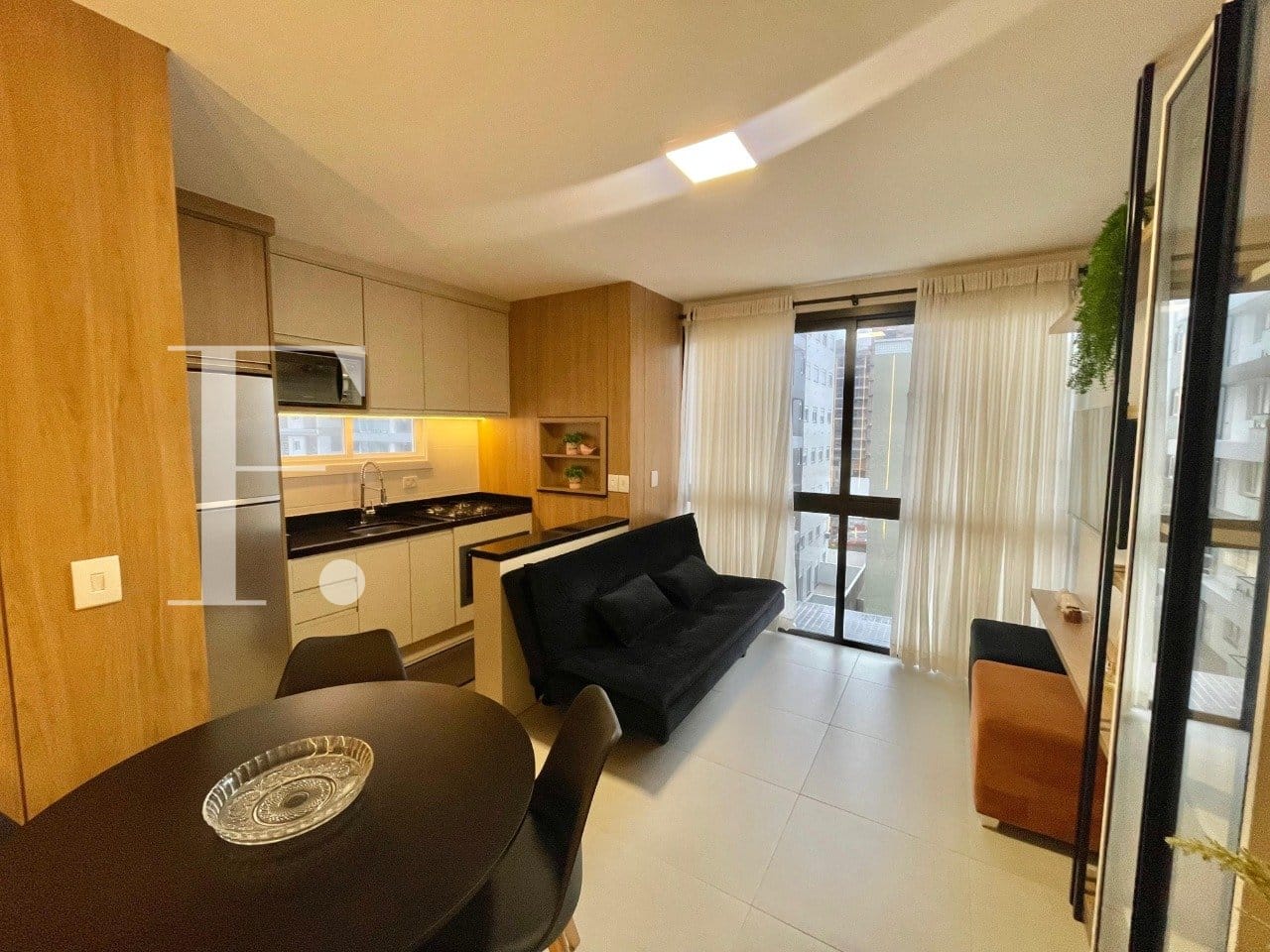 Apartamento com 52m², 2 dormitórios, 1 suíte, 1 vaga, Sintra em Capão da Canoa