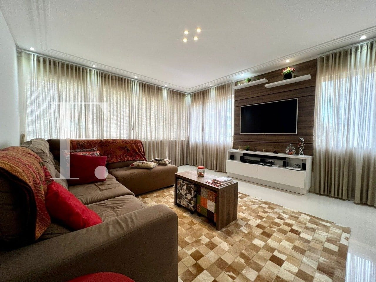 Apartamento com 176m², 3 dormitórios, 1 suíte, 2 vagas, Guardian Terrasul em Capão da Canoa