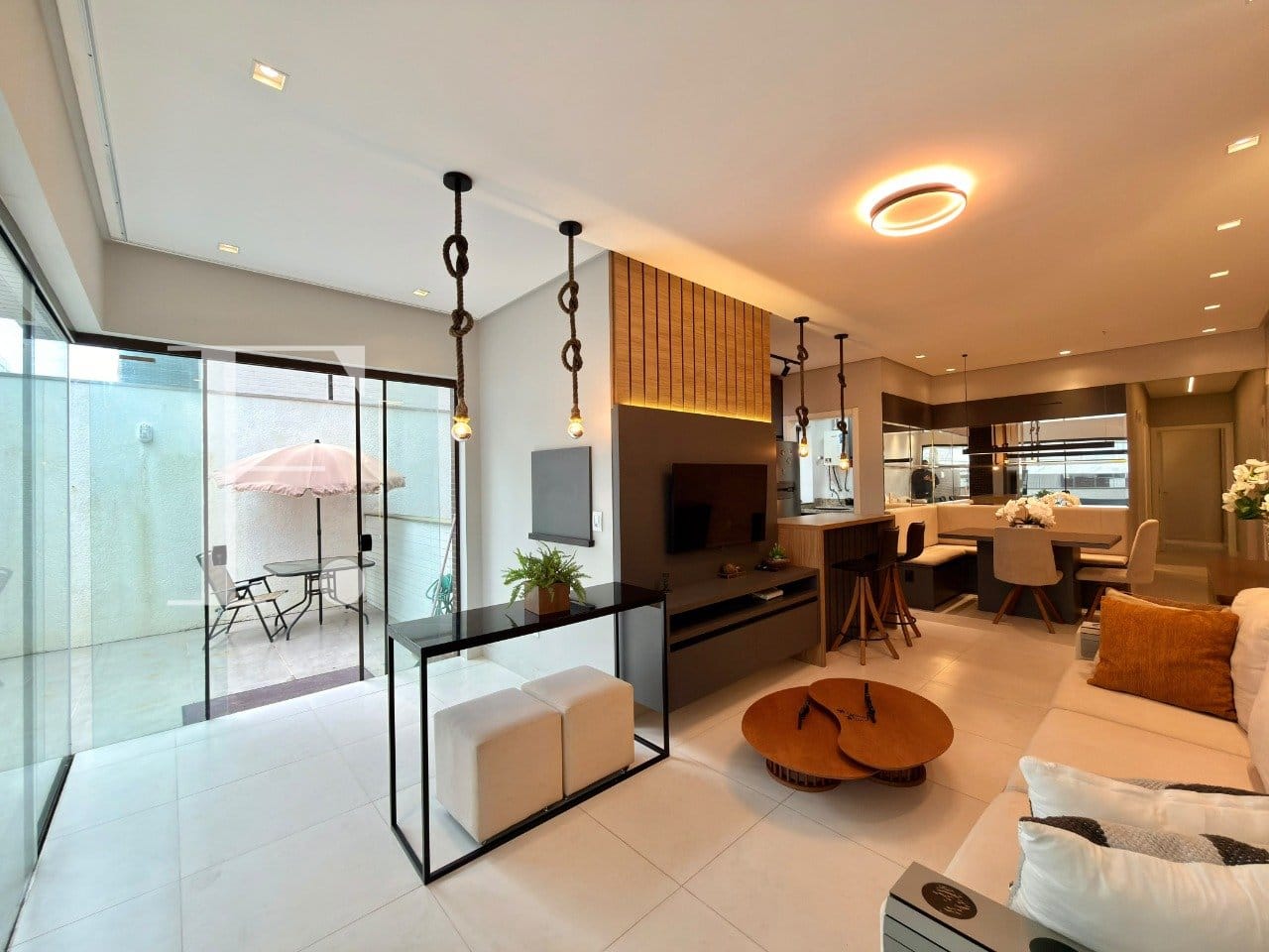 Apartamento com 98m², 3 dormitórios, 1 suíte, 2 vagas, Ekos Terrasul em Capão da Canoa