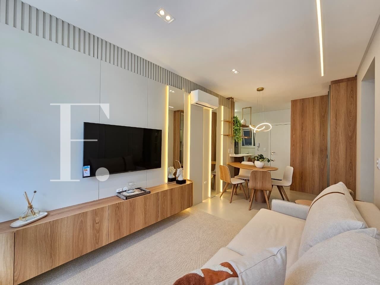 Apartamento com 64m², 2 dormitórios, 1 suíte, 1 vaga, Condado de San Diego em Capão da Canoa