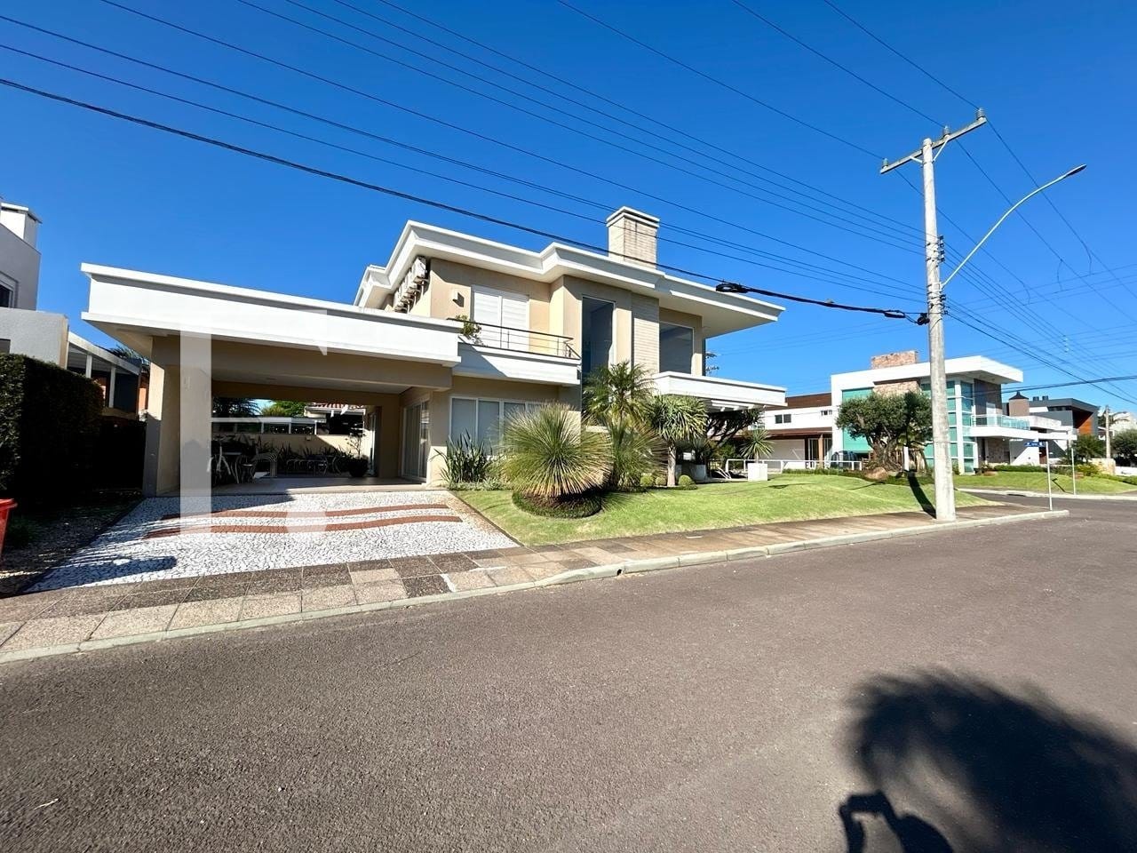 Casa Condomínio com 251m², 4 dormitórios, 4 suítes, 2 vagas, Condado de Capão em Capão da Canoa