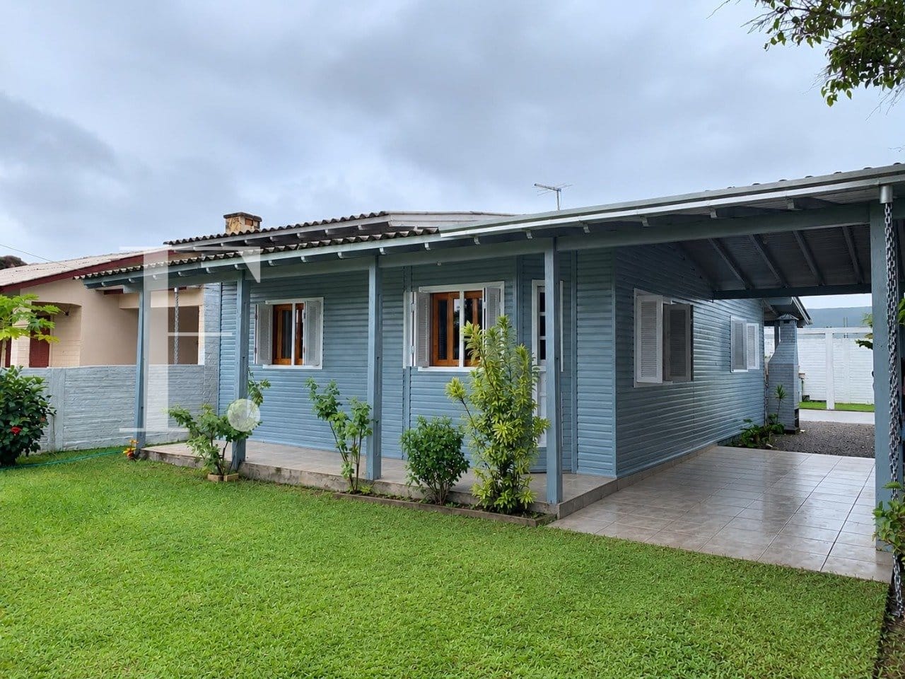 Casa com 150m², 2 dormitórios, 1 vaga, no bairro Arpoador em Xangri-Lá